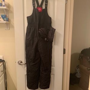 FadedGlory snow pants, Large 10/12, & small gloves
